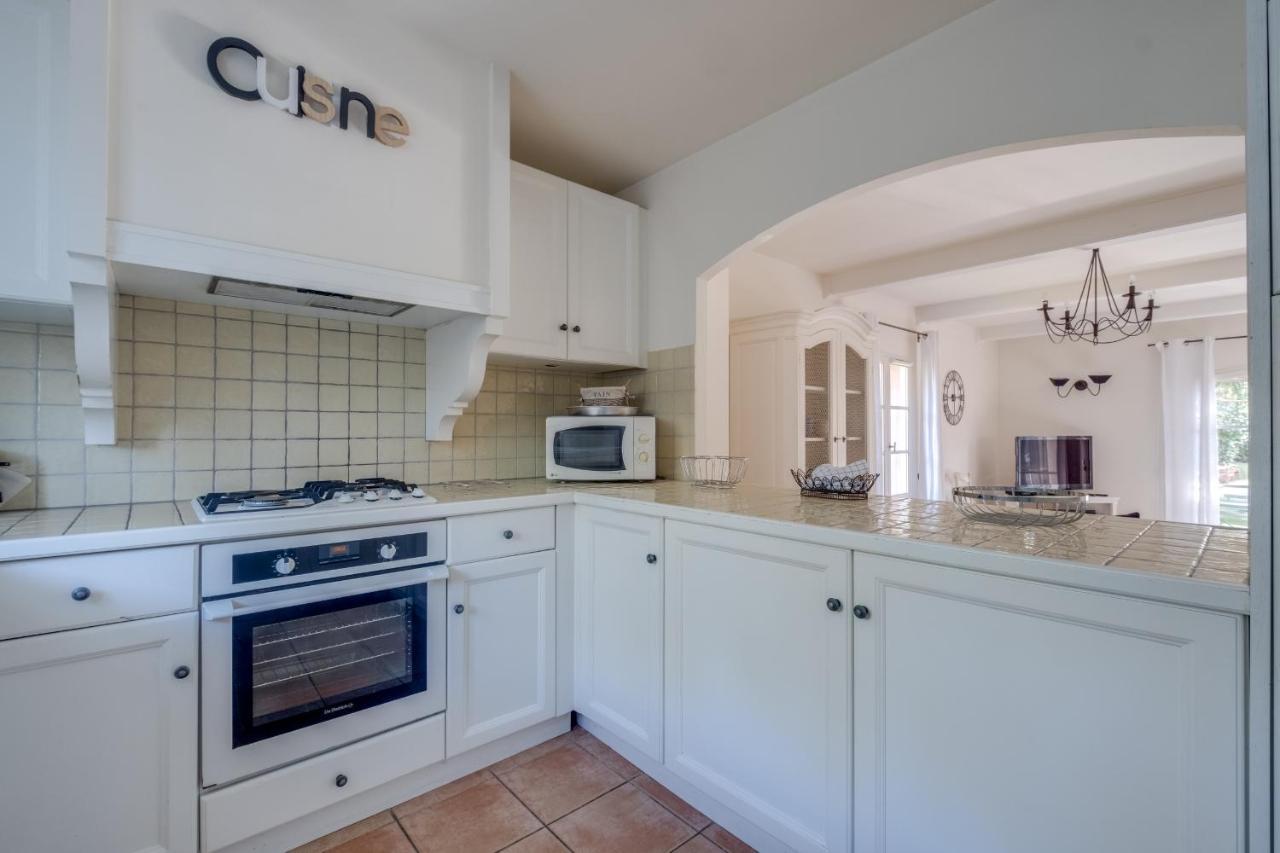 La Motte Les Appartements Et Maisons Du Domaine De Saint Endreol Golf & Spa Resort מראה חיצוני תמונה