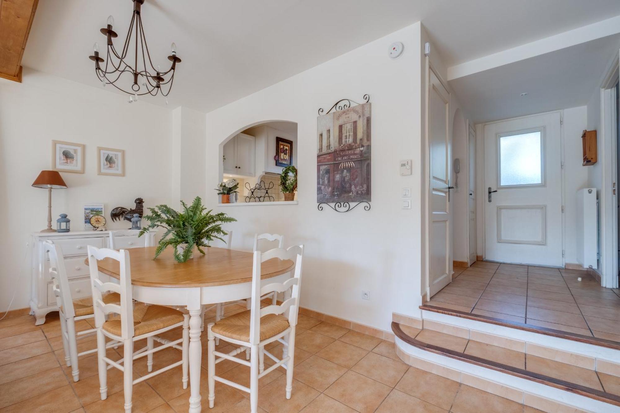 La Motte Les Appartements Et Maisons Du Domaine De Saint Endreol Golf & Spa Resort מראה חיצוני תמונה