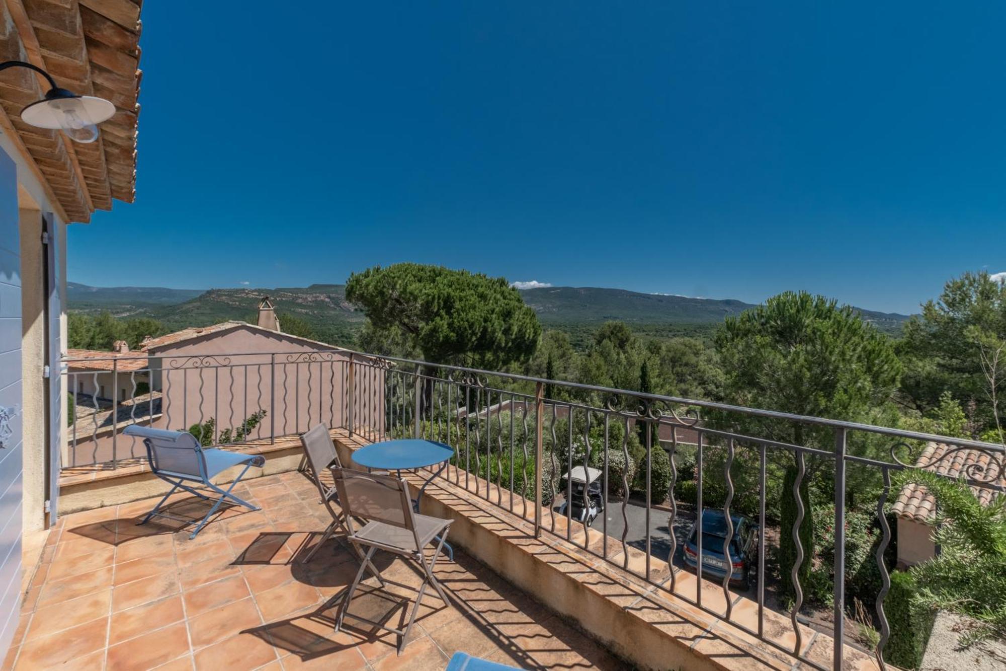 La Motte Les Appartements Et Maisons Du Domaine De Saint Endreol Golf & Spa Resort מראה חיצוני תמונה