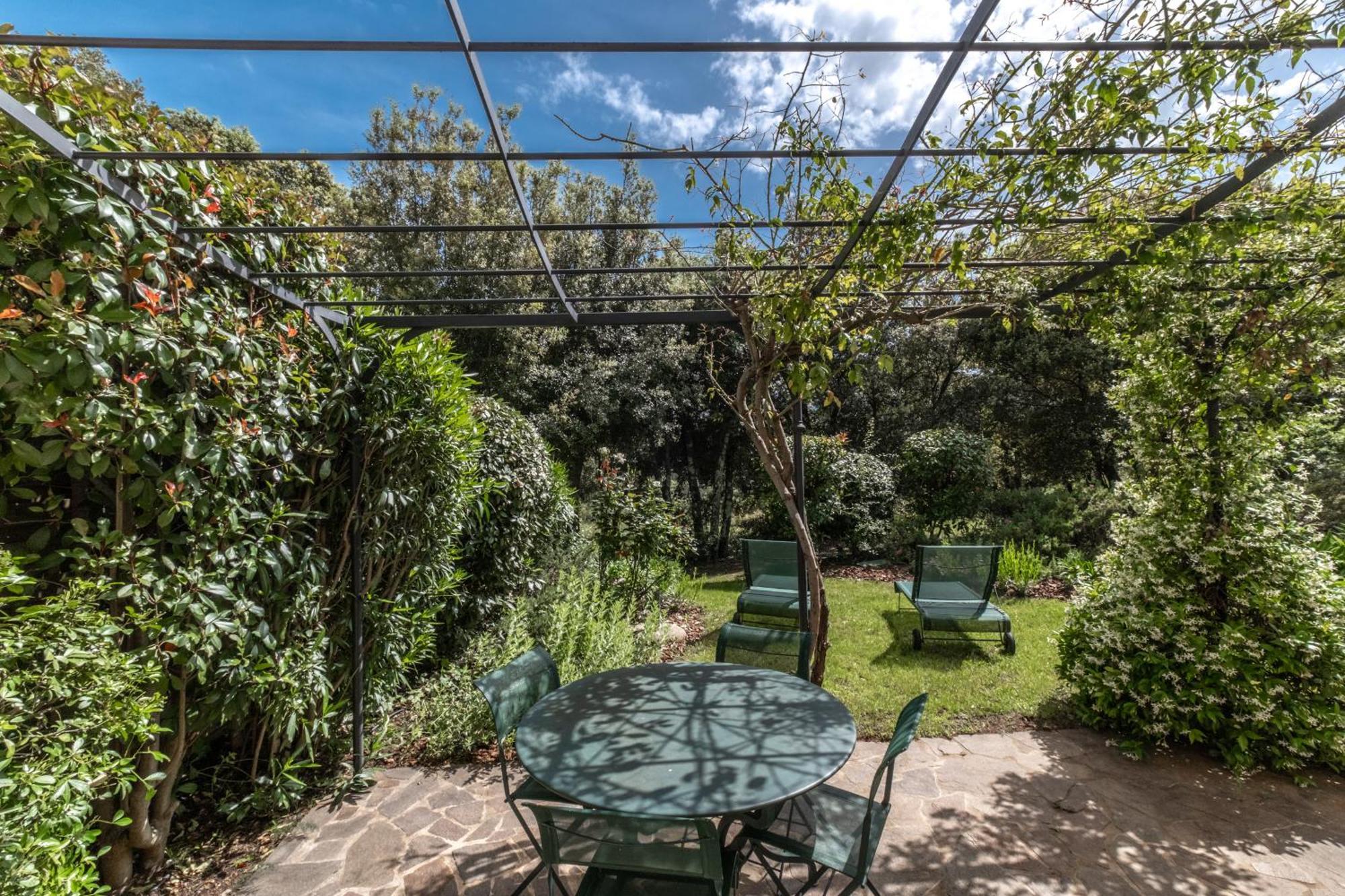 La Motte Les Appartements Et Maisons Du Domaine De Saint Endreol Golf & Spa Resort מראה חיצוני תמונה