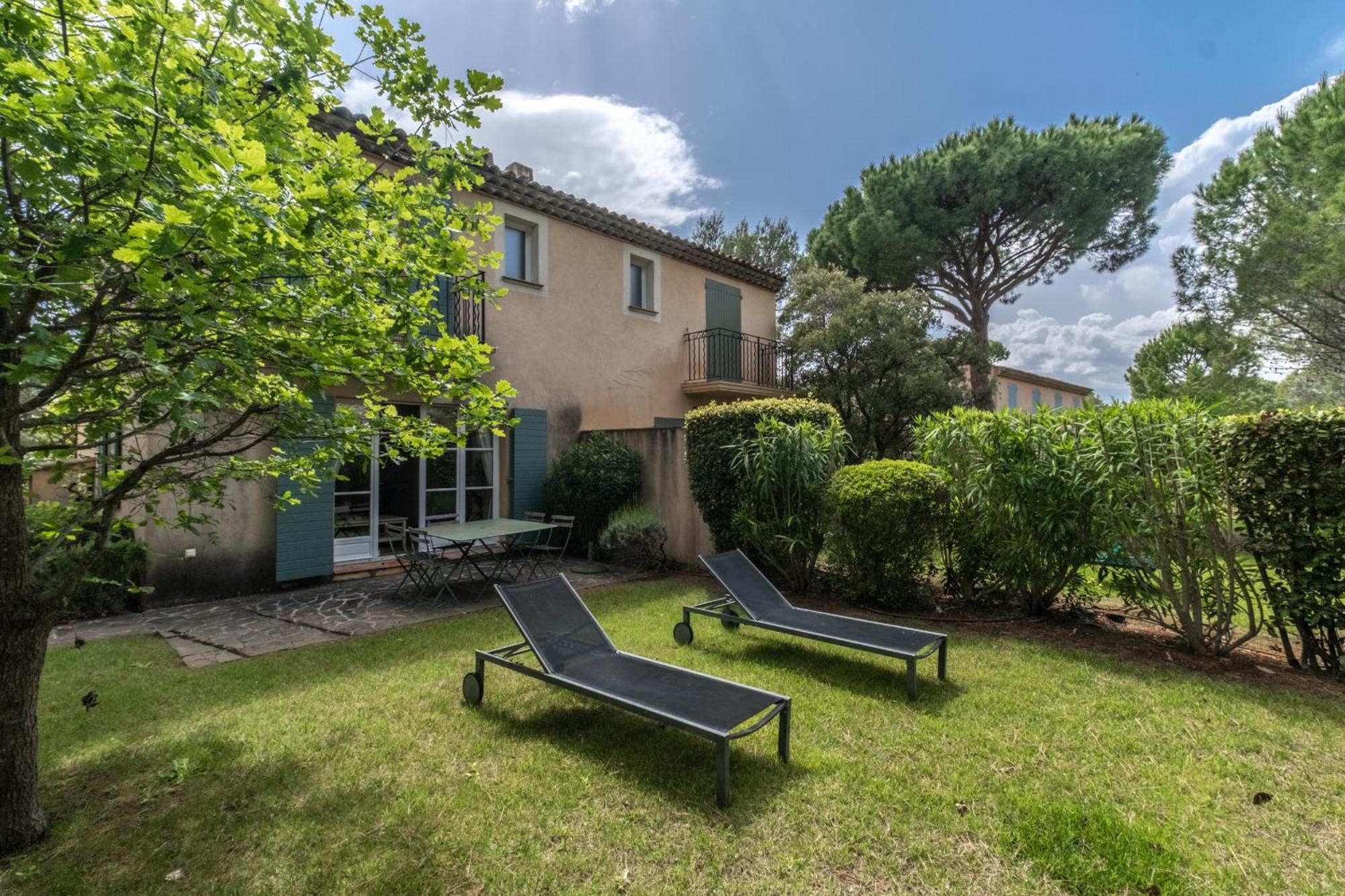 La Motte Les Appartements Et Maisons Du Domaine De Saint Endreol Golf & Spa Resort מראה חיצוני תמונה