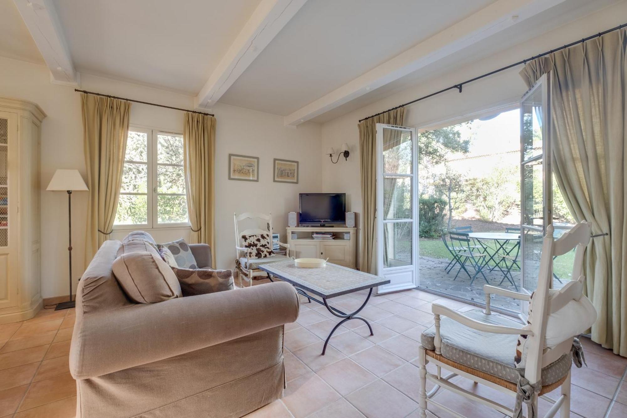 La Motte Les Appartements Et Maisons Du Domaine De Saint Endreol Golf & Spa Resort מראה חיצוני תמונה