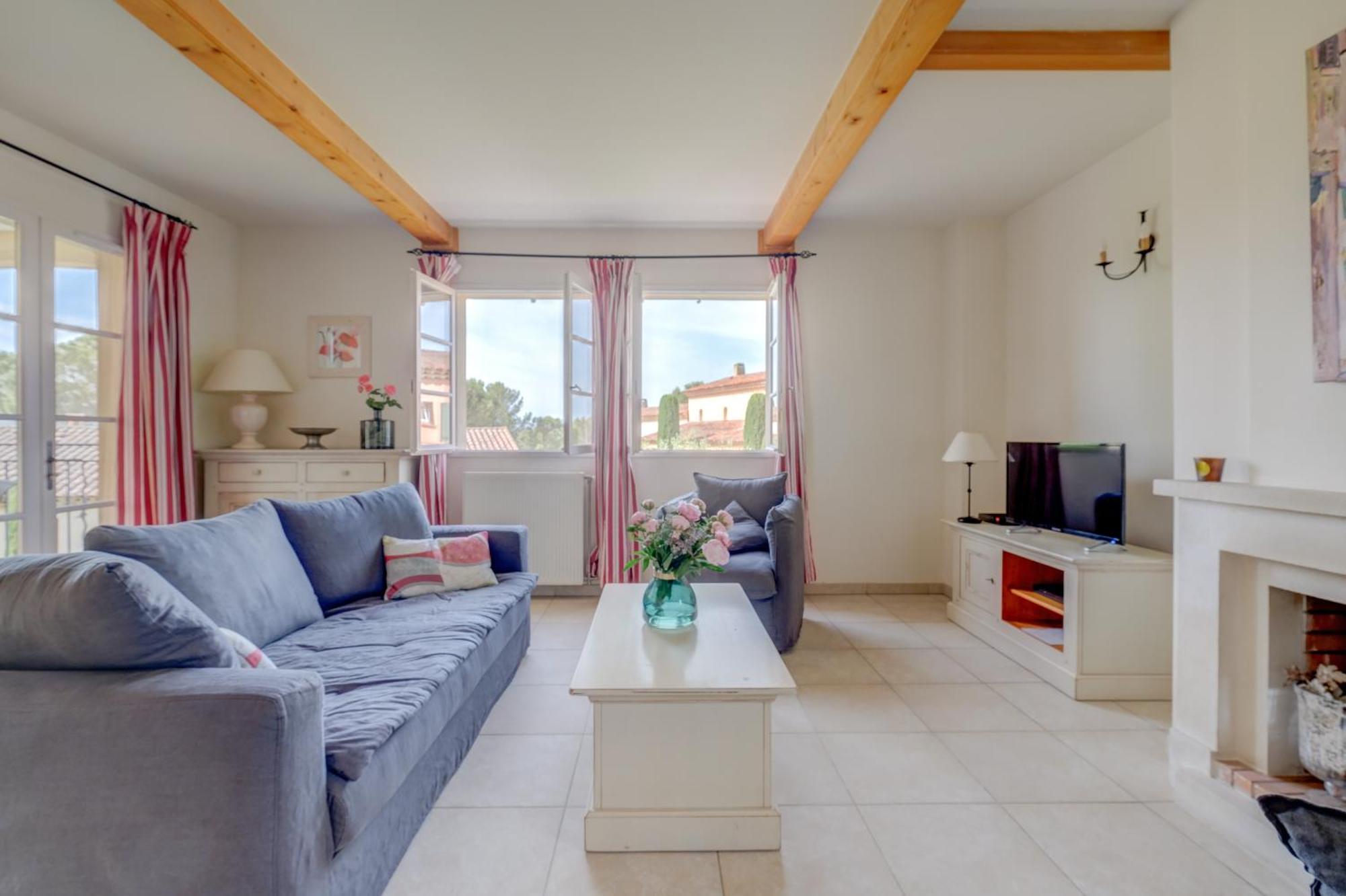 La Motte Les Appartements Et Maisons Du Domaine De Saint Endreol Golf & Spa Resort מראה חיצוני תמונה