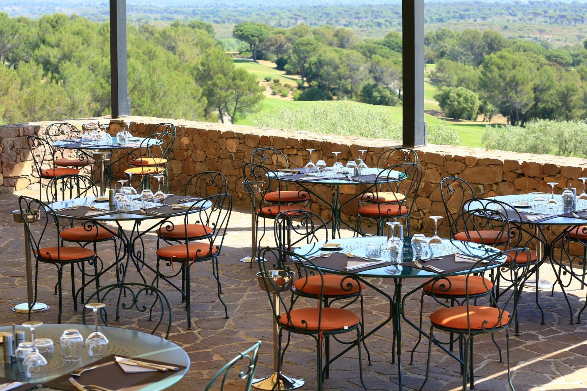 La Motte Les Appartements Et Maisons Du Domaine De Saint Endreol Golf & Spa Resort מראה חיצוני תמונה